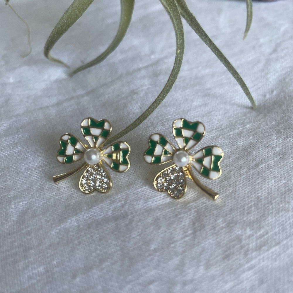 🌟Buy 2 Pairs, Get One Free, NWT Green and White 14K Gold-Plated Clover Earrings